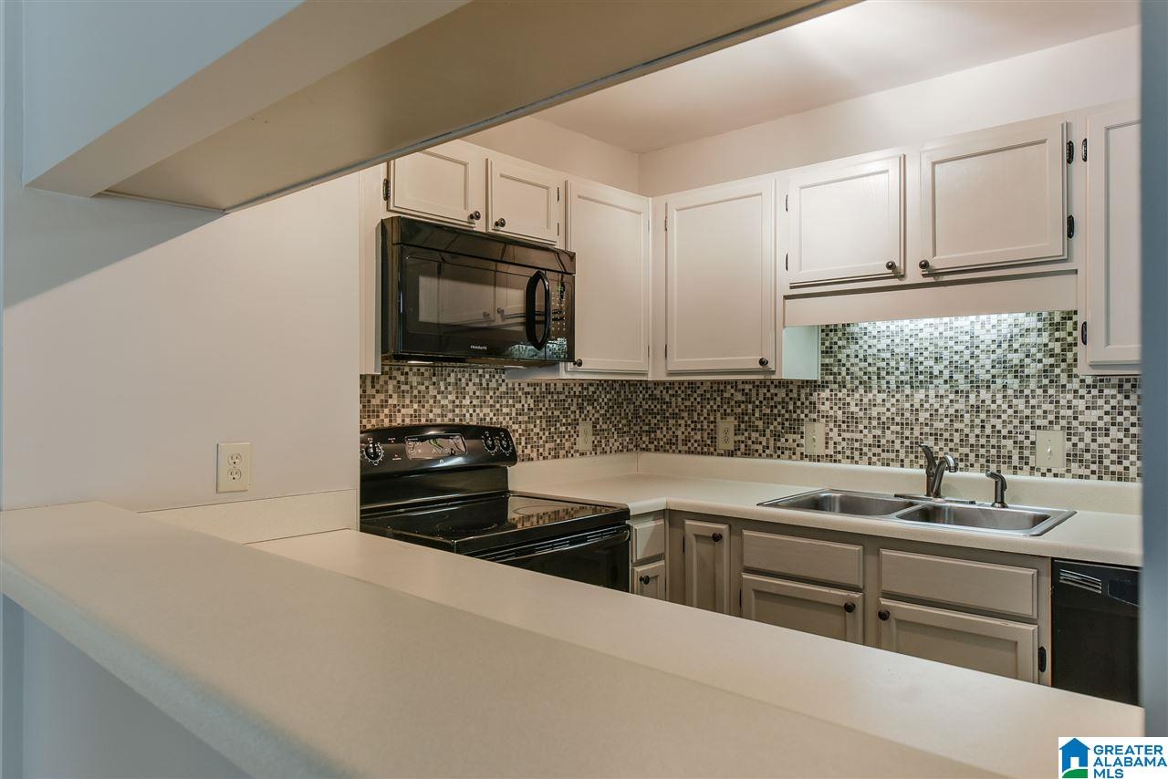 710 Gables Drive, Unit 710 Birmingham, AL 35244 - Photo 11 of 40