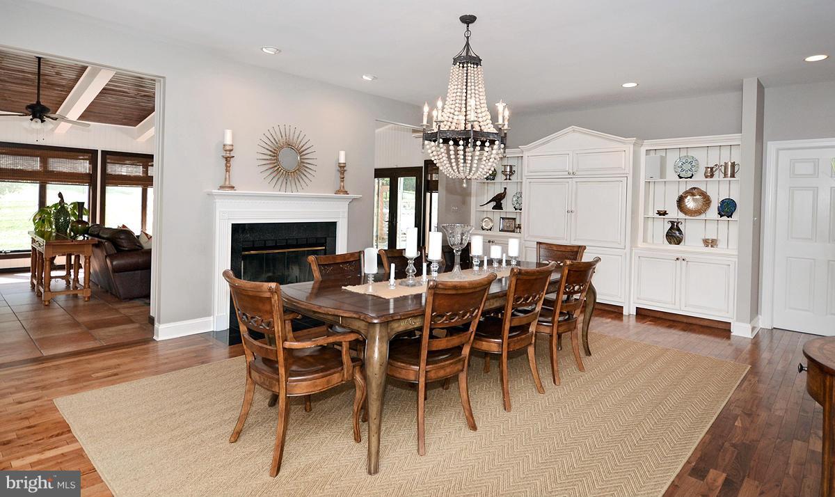 14324 Cuba Road Cockeysville, MD 21030 - Photo 12 of 30 Dining Room