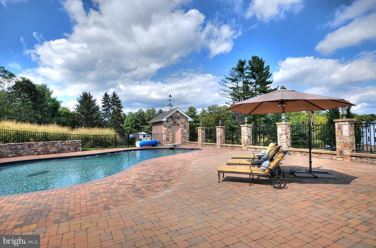 14324 Cuba Road Cockeysville, MD 21030 - Photo 5 of 30 Exterior (Rear)
