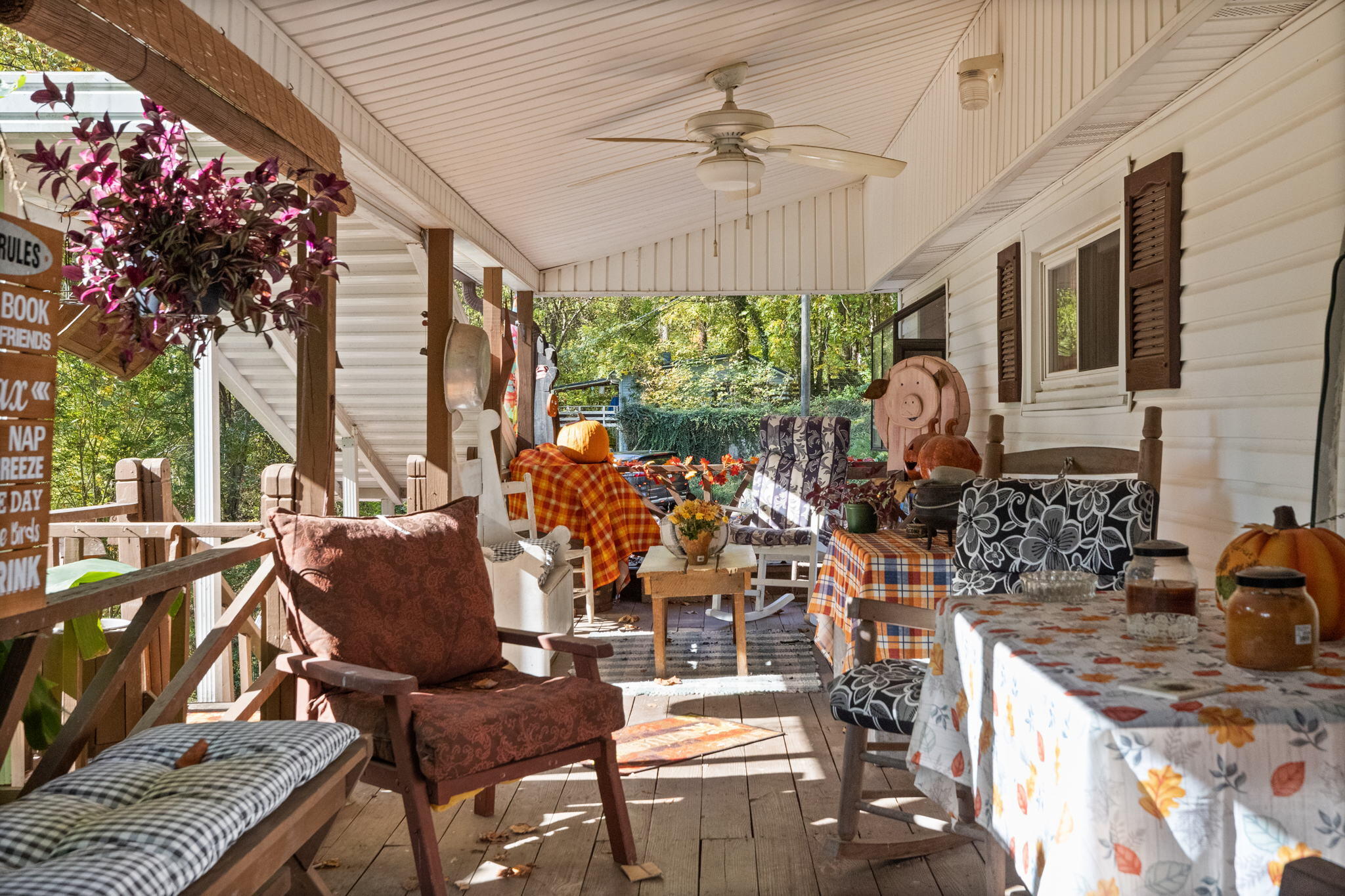 6117 Chestnut Ridge Road Kingsport, TN 37664 - Photo 16 of 22 15-web-or-mls-217A8551