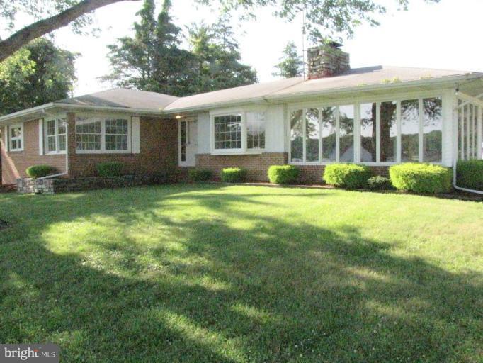 1865 Poplar Ridge Road Pasadena, MD 21122 - Photo 5 of 18 Exterior #5