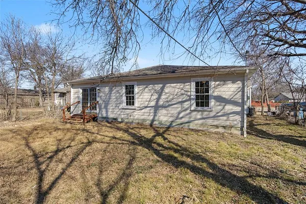 $2,250 | 4603 Bonnie View Road, Dallas, TX 75216