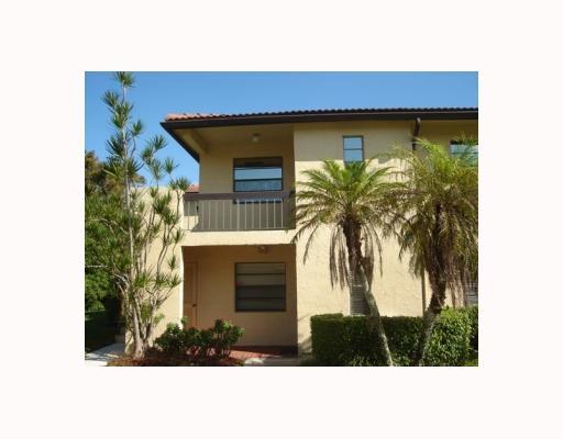 21730 Arriba Real, Unit 33B Boca Raton, FL 33433 - Photo 1 of 5 Primary Photo