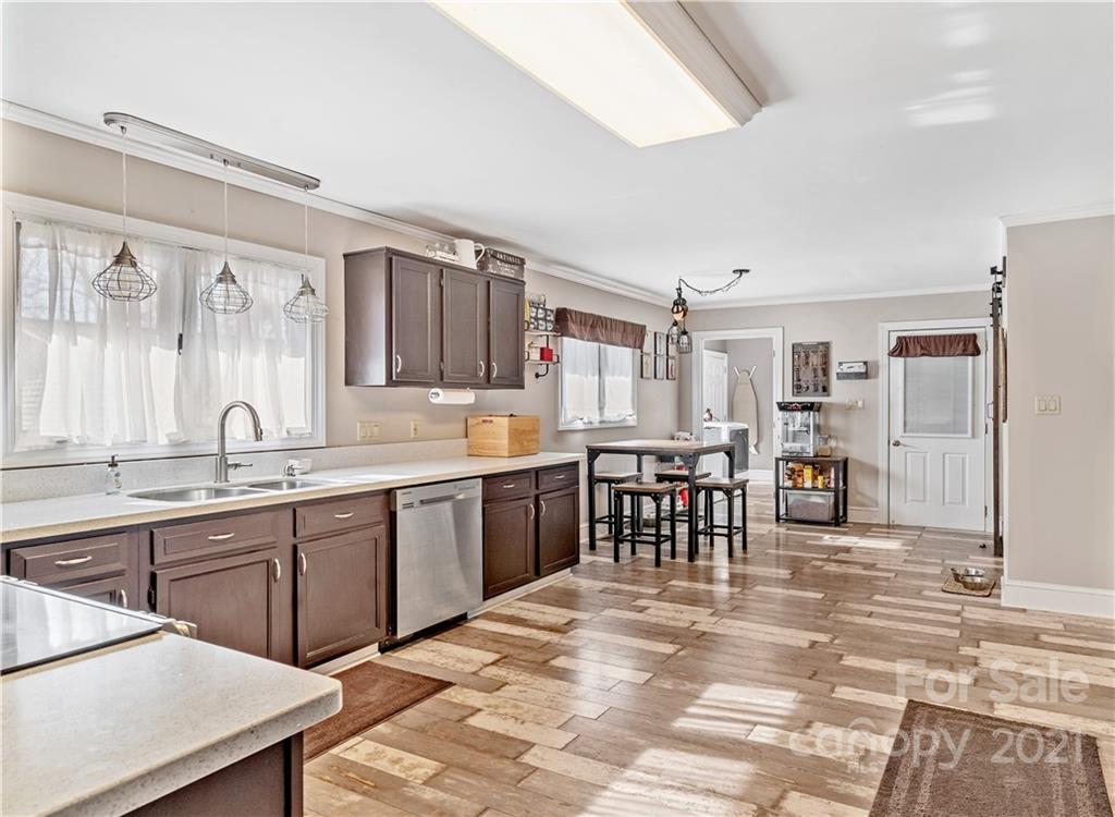 2802 James Hamilton Road Monroe, NC 28110 - Photo 4 of 17 Gallery Image 4