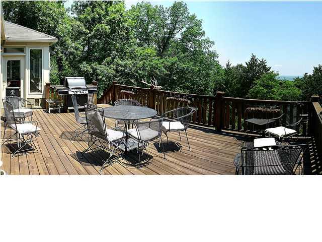 505 West Sunset Road Lookout Mountain, TN 37350 - Photo 2 of 24 Additional Photo