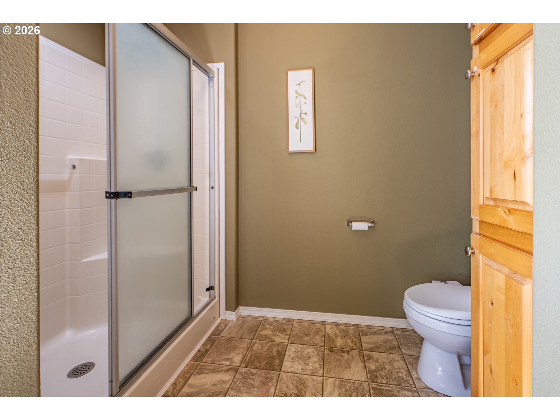 206 Goldenpine Goldendale, WA 98620 - Photo 19 of 27 Bathroom