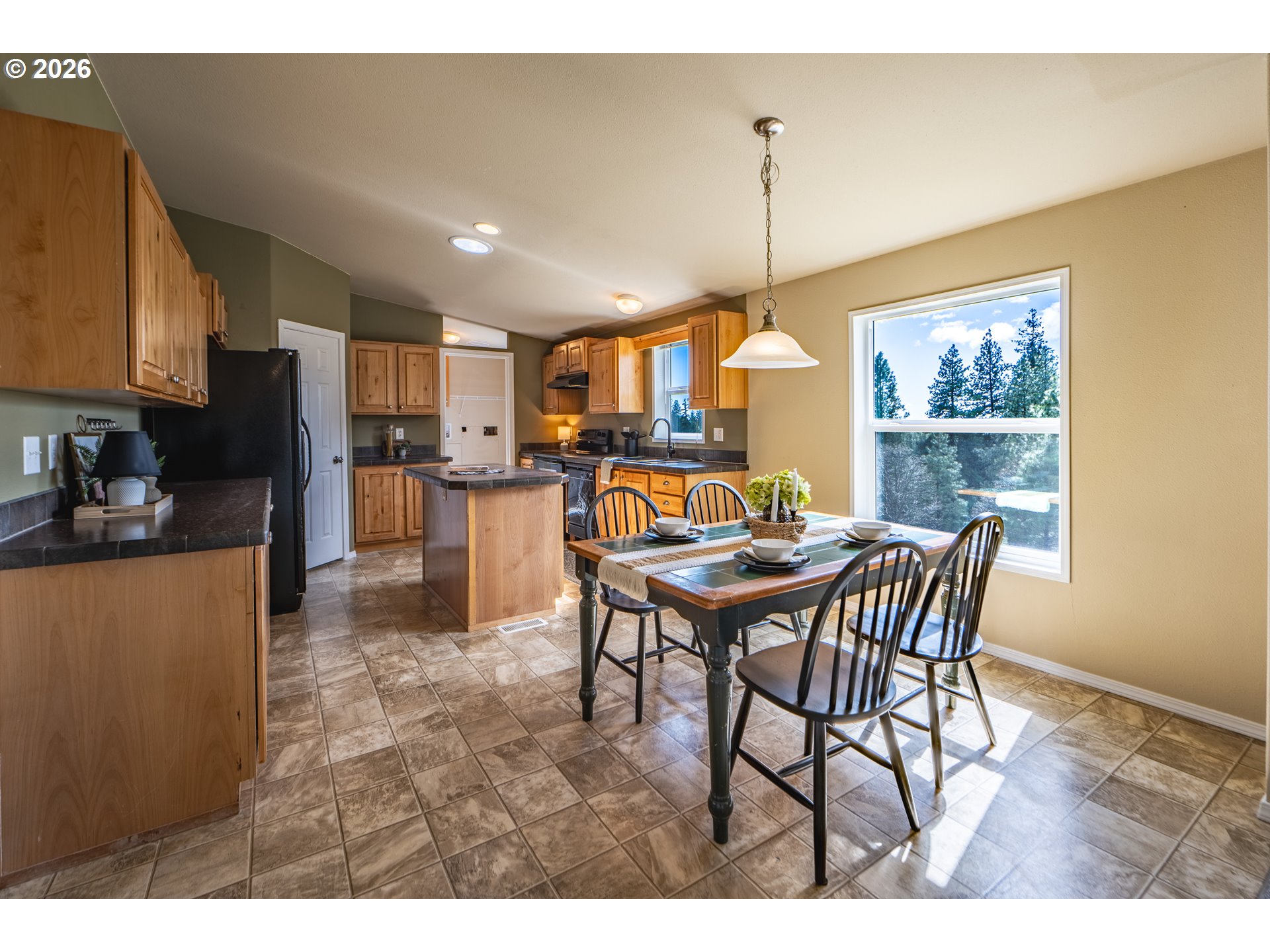 206 Goldenpine Goldendale, WA 98620 - Photo 9 of 27 Bedroom