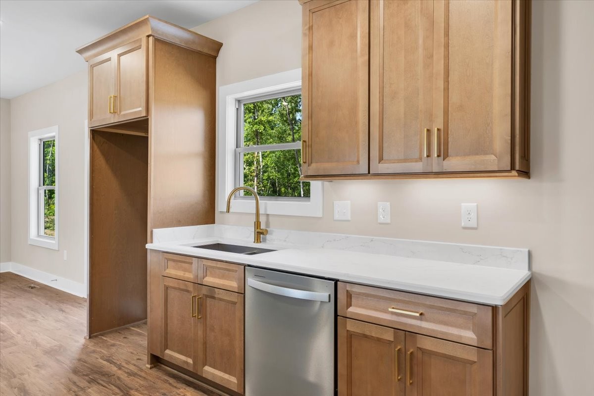139 Brinkley Road Wartrace, TN 37183 - Photo 11 of 41 a kitchen with stainless steel appliances granite countertop a sink and a cabinets