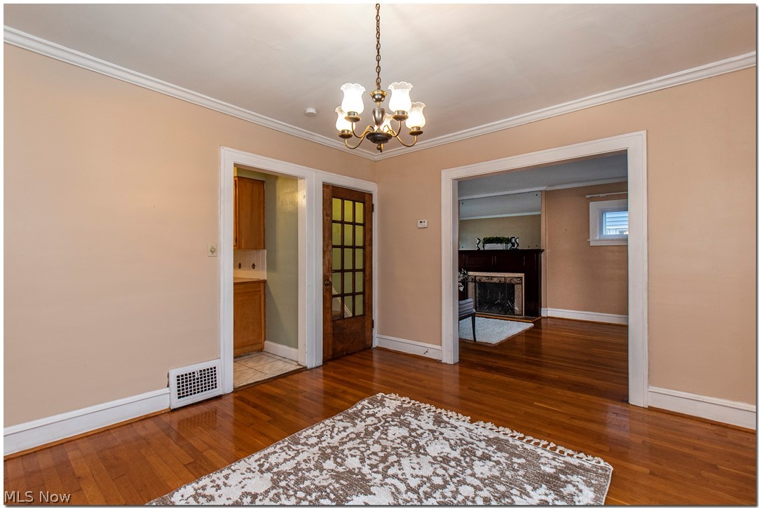971 Pembrook Road Cleveland Heights, OH 44121 - Photo 7 of 28