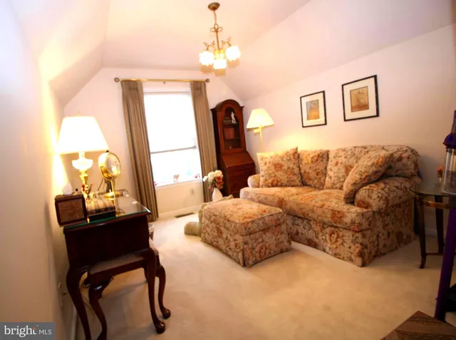 $715,000 | 376 Hobson Place, Blue Bell, PA 19422