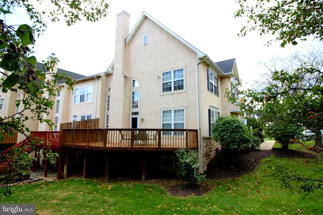 $715,000 | 376 Hobson Place, Blue Bell, PA 19422
