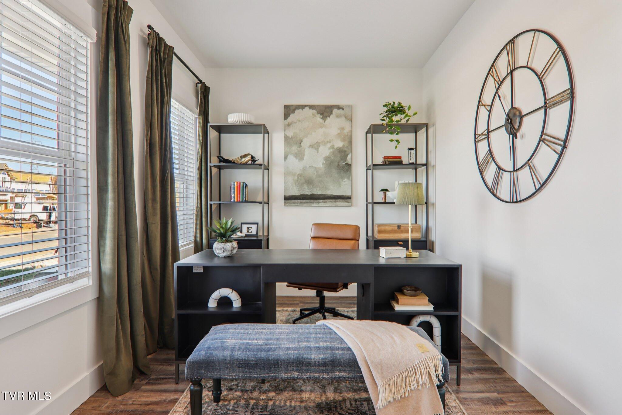 591 Fieldcrest Road Blountville, TN 37617 - Photo 22 of 45 27-web-or-mls-Chimney Vw Lp-S0511-027