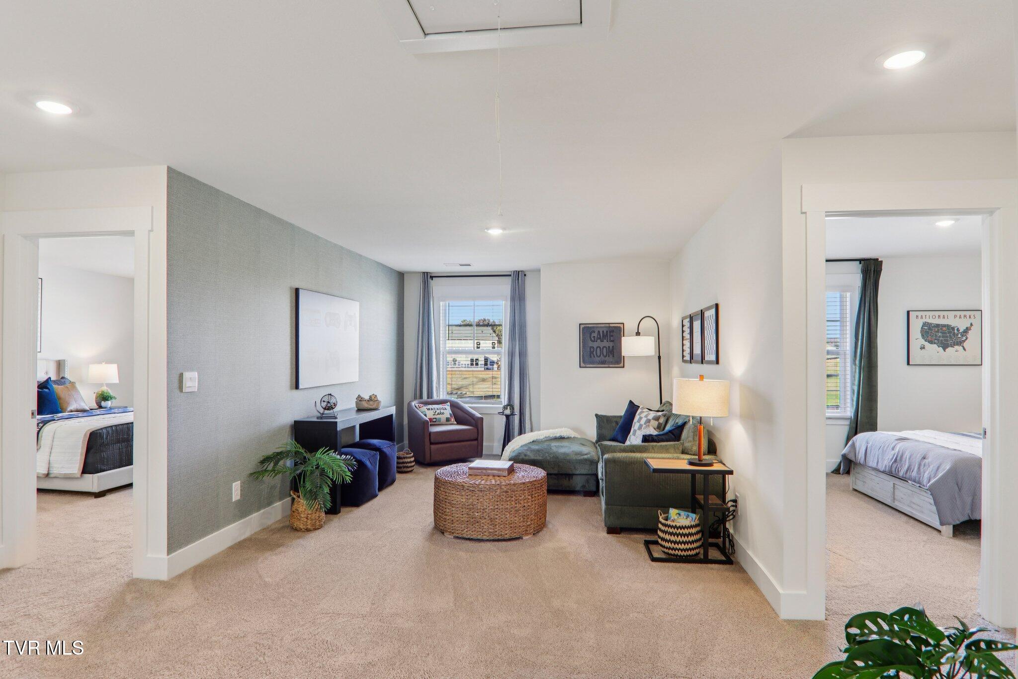 591 Fieldcrest Road Blountville, TN 37617 - Photo 34 of 45 39-web-or-mls-Chimney Vw Lp-S0511-039