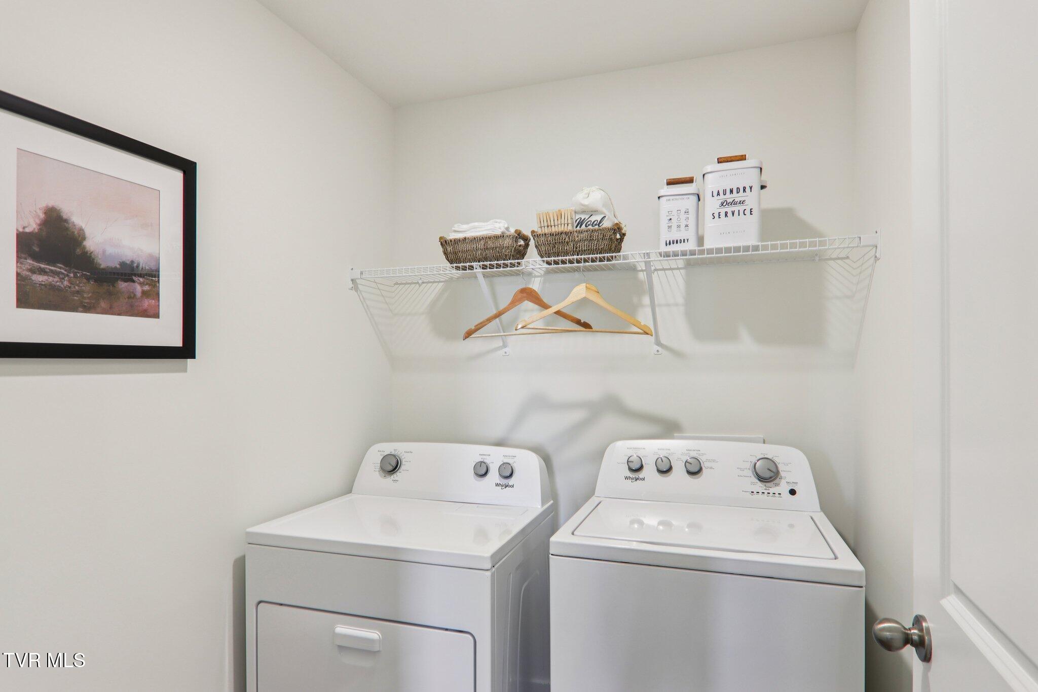 591 Fieldcrest Road Blountville, TN 37617 - Photo 43 of 45 48-web-or-mls-Chimney Vw Lp-S0511-048