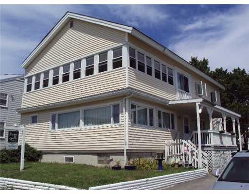 10 Riverside Avenue Saco, ME 04072 - Photo 1 of 18 Exterior Front.