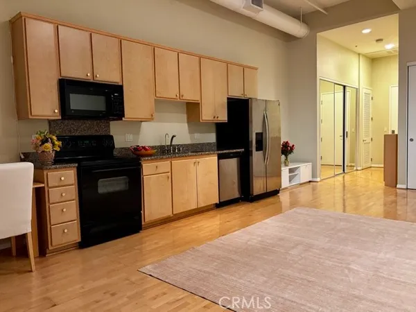 $2,350 | 175 South Lake Avenue, Unit 307, Pasadena, CA 91101