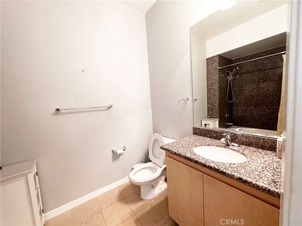 $2,350 | 175 South Lake Avenue, Unit 307, Pasadena, CA 91101