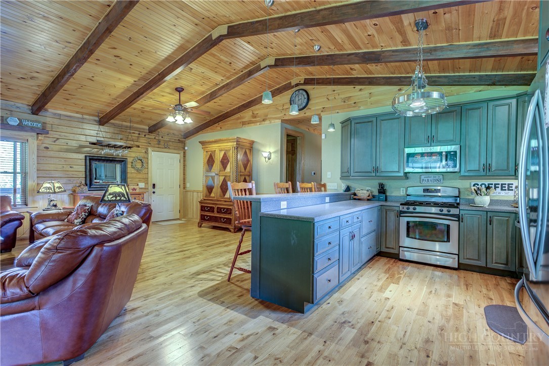 52 Hackett Gragg Road Newland, NC 28657 - Photo 22 of 47 Gallery Image 22