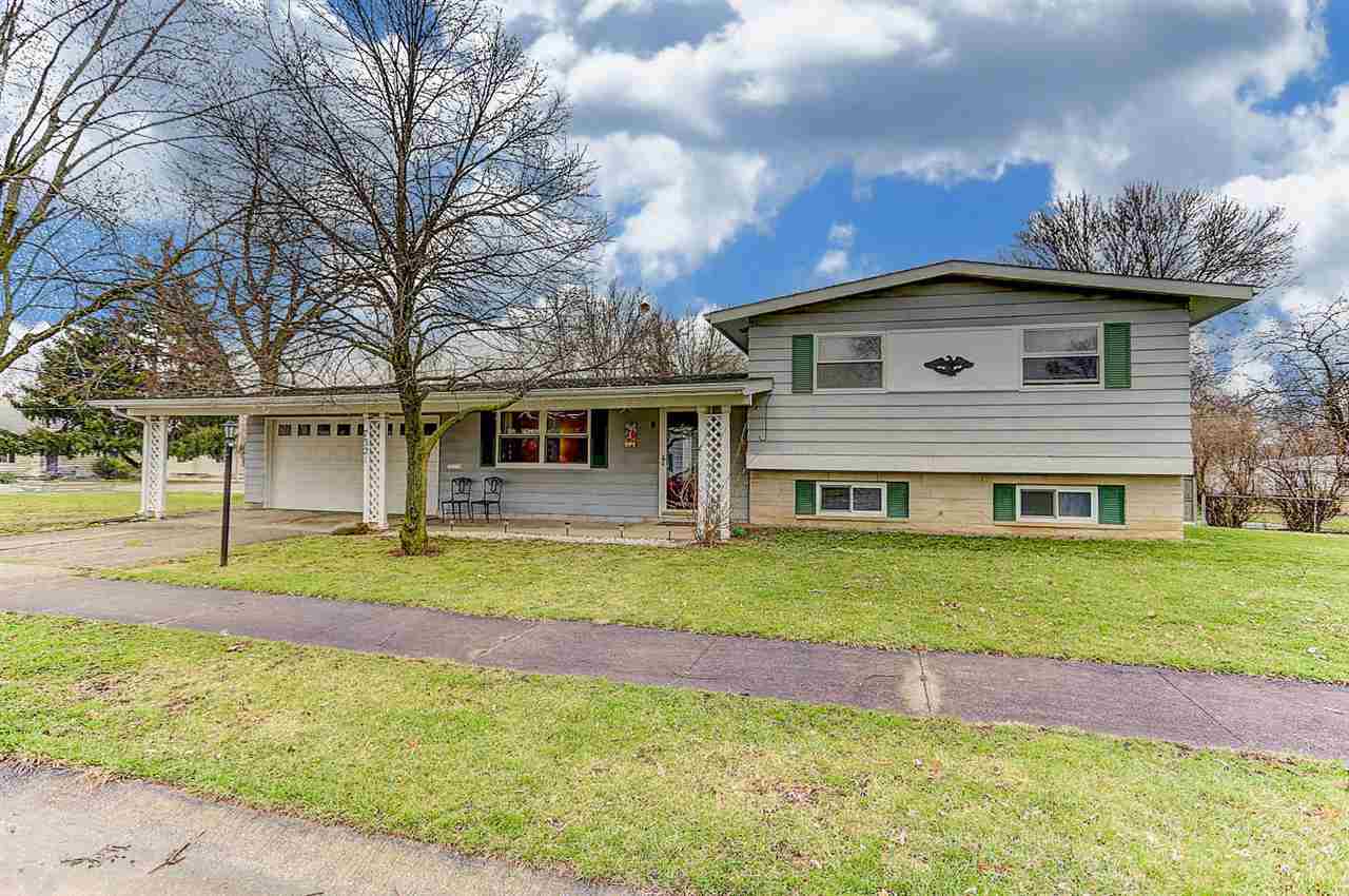 7321 Bluffton Road Fort Wayne, IN 46809 - Photo 1 of 32