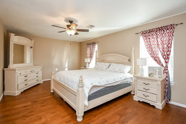 $299,000 | 4622 Saba Road, Houston, TX 77045