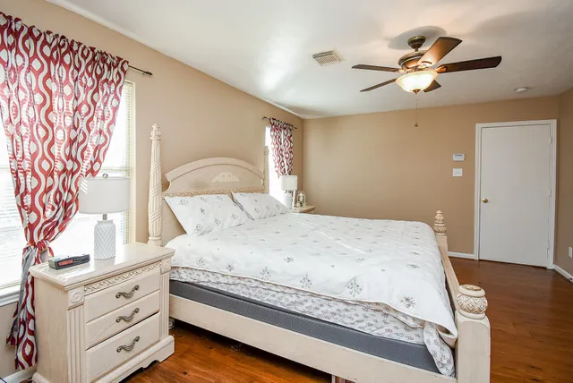 $299,000 | 4622 Saba Road, Houston, TX 77045