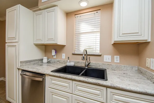 $299,000 | 4622 Saba Road, Houston, TX 77045