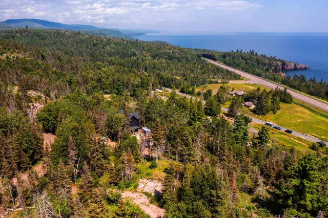 $179,900 | 5731 Illgen Pines Road, Silver Bay, MN 55614