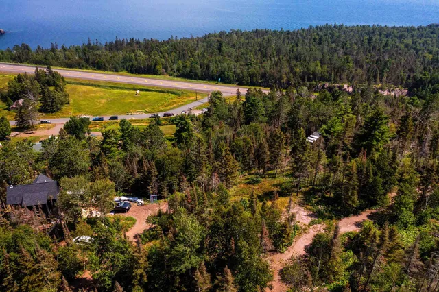 $179,900 | 5731 Illgen Pines Road, Silver Bay, MN 55614