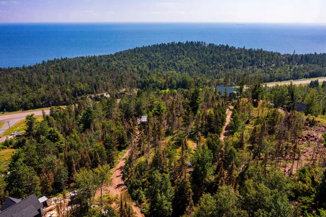 $179,900 | 5731 Illgen Pines Road, Silver Bay, MN 55614