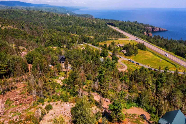 $179,900 | 5731 Illgen Pines Road, Silver Bay, MN 55614