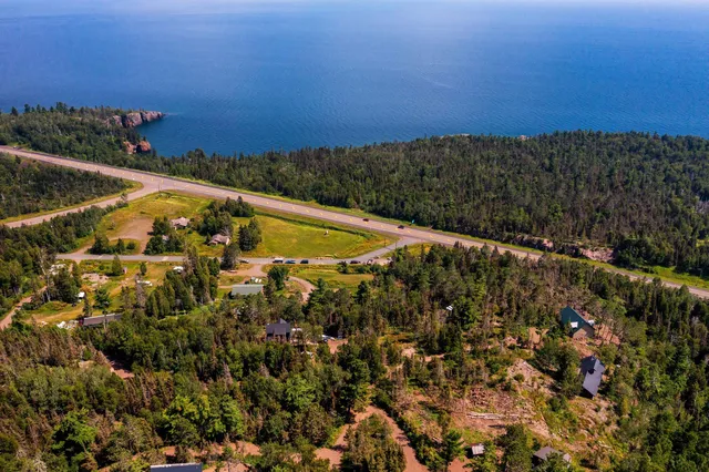 $179,900 | 5731 Illgen Pines Road, Silver Bay, MN 55614