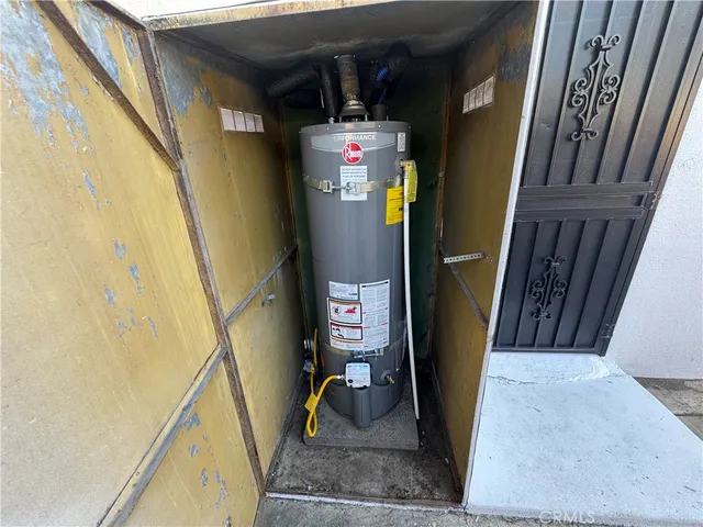 $629,950 | 7359 Louise Avenue, Van Nuys, CA 91406