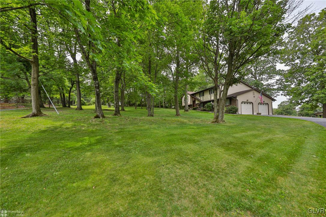 3276 Highland Road Orefield, PA 18069 - Photo 4 of 49 Gallery Image 4