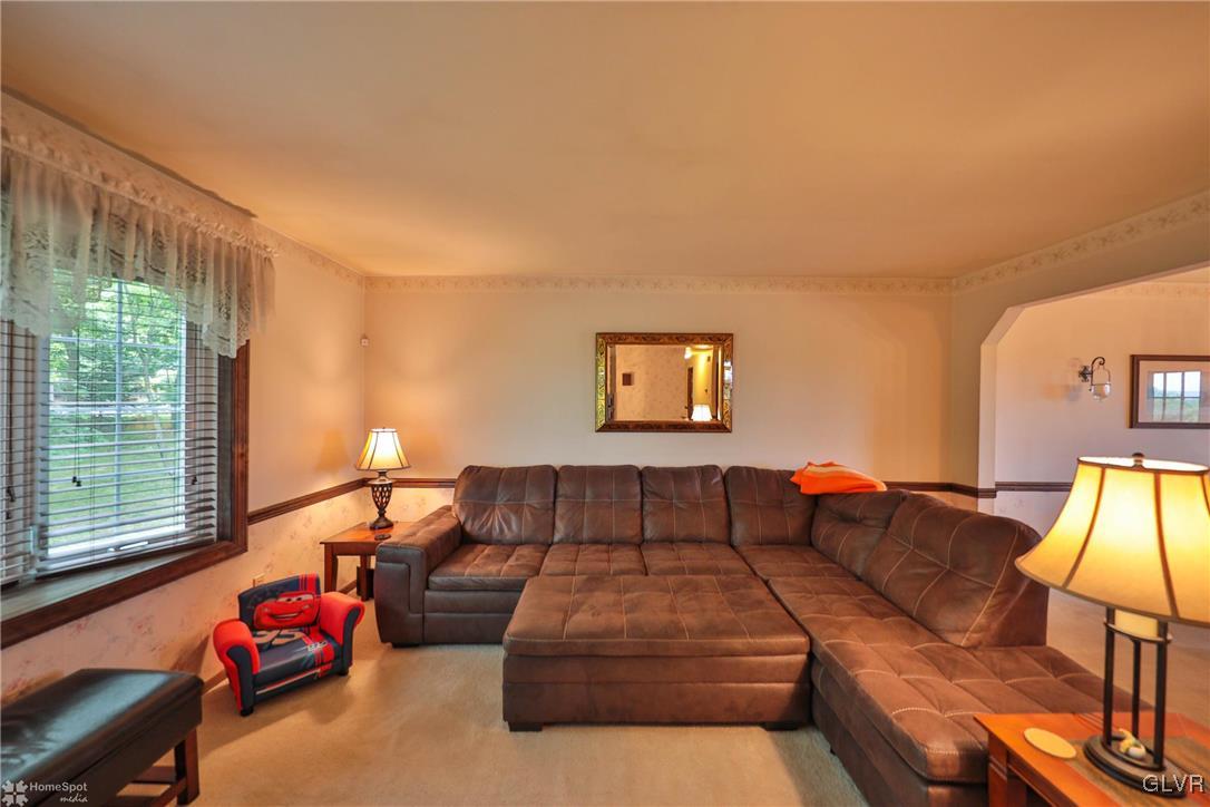 3276 Highland Road Orefield, PA 18069 - Photo 9 of 49 Gallery Image 9