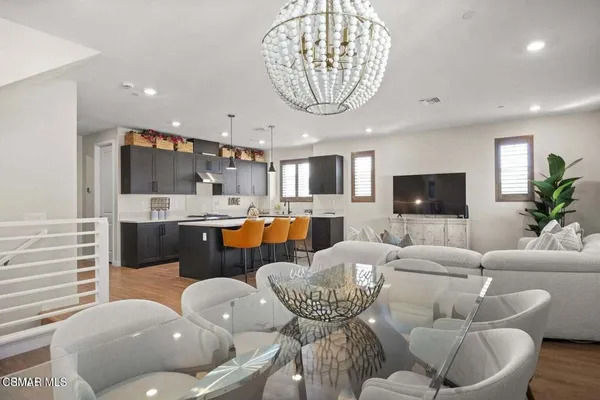 $1,149,900 | 2460 Haley Pt Drive, Unit 105, Ventura, CA 93003