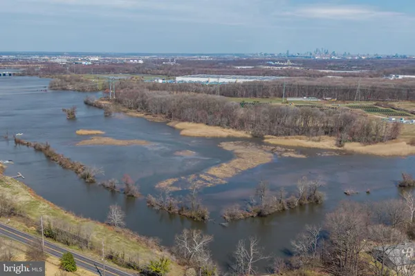 $585,000 | 182 Aleksander Lane, Mount Royal, NJ 08061