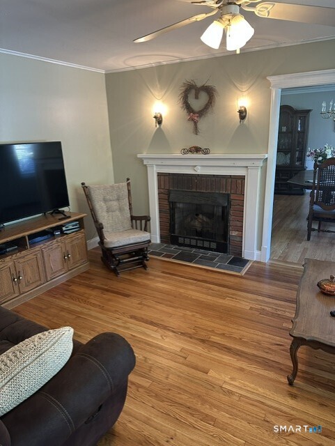 14 Peters Road Trumbull, CT 06611 - Photo 2 of 6
