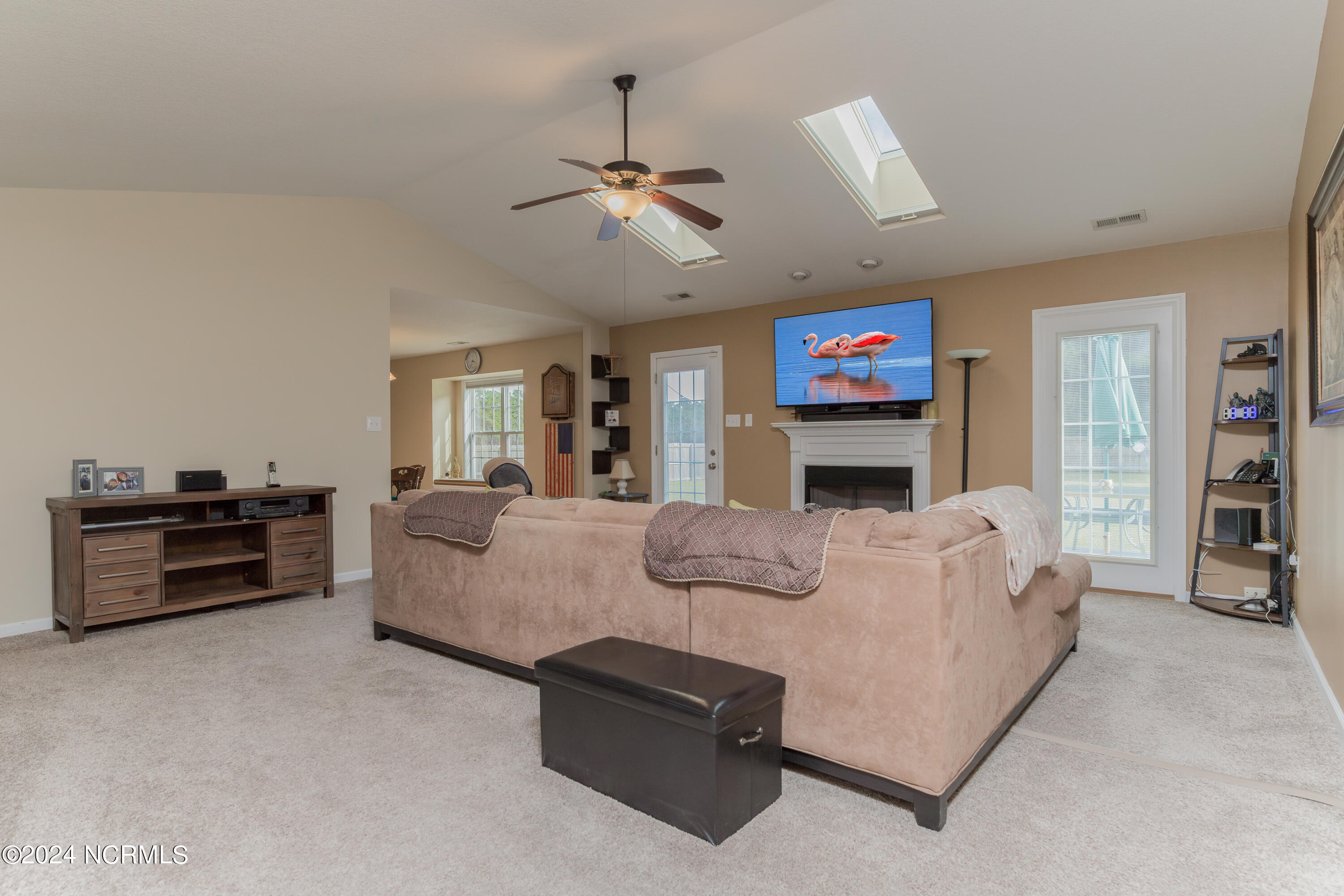 101 Mandy Lane Hubert, NC 28539 - Photo 6 of 48 6LIVING