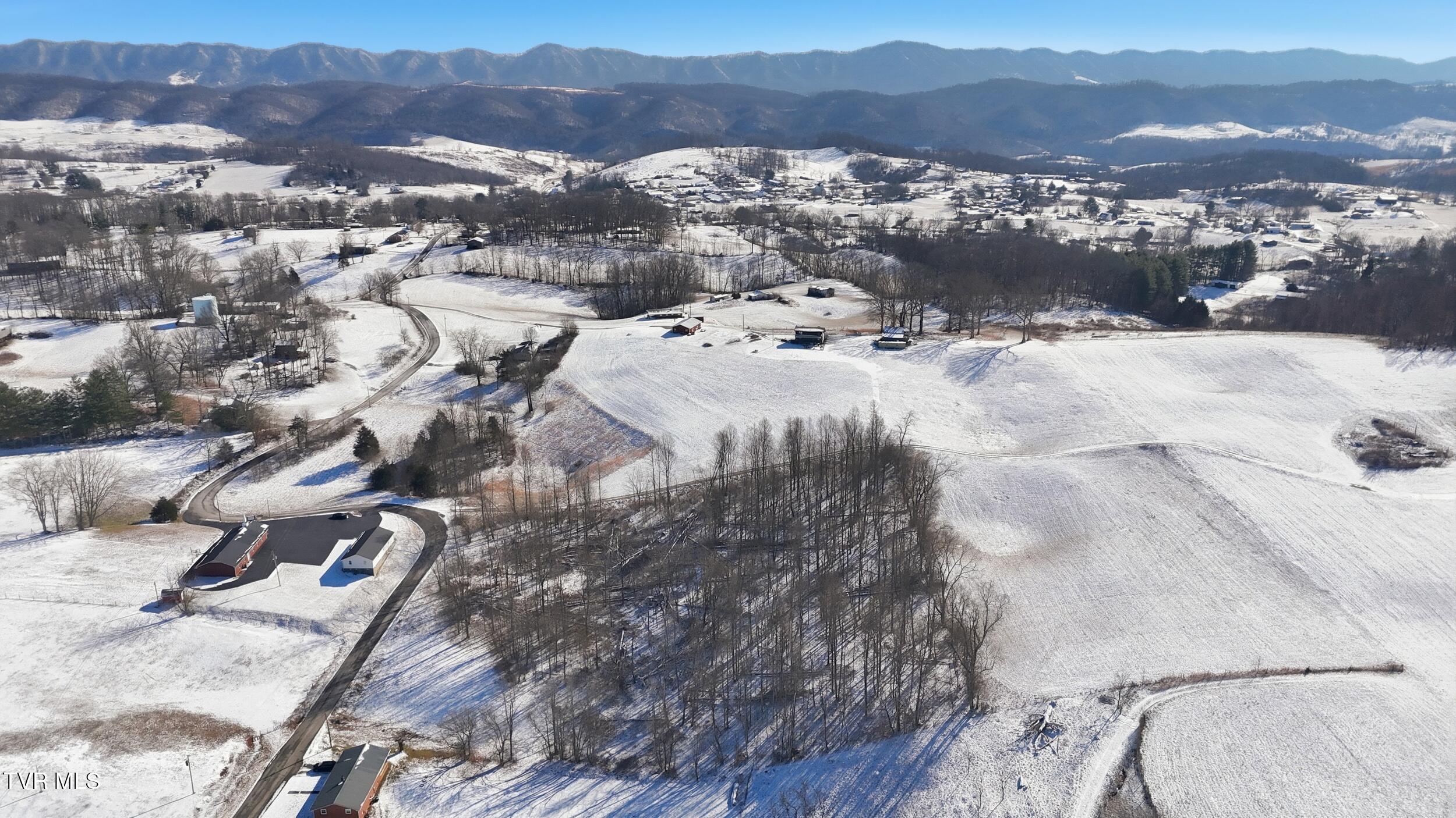 1085 Bethel Road Nickelsville, VA 24271 - Photo 9 of 13 IMG_3350