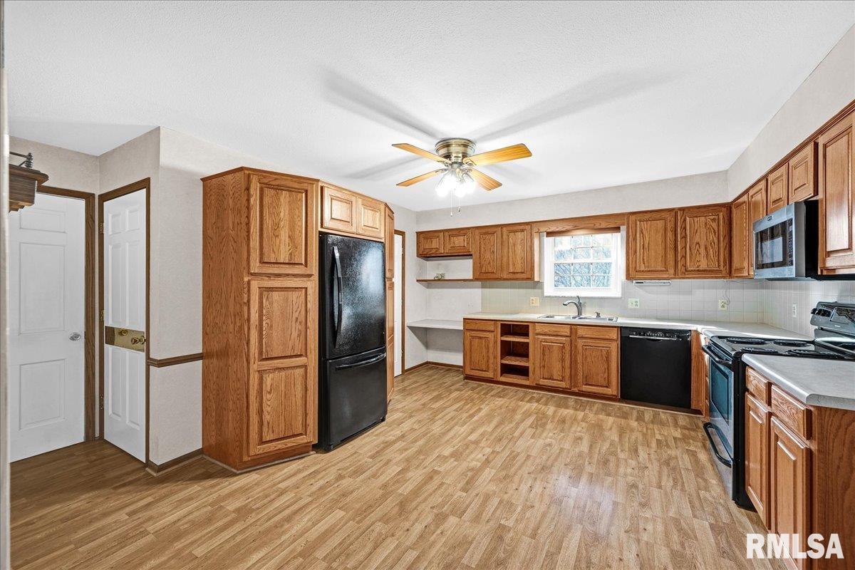 192 Potawatomi Road Galesburg, IL 61401 - Photo 20 of 49