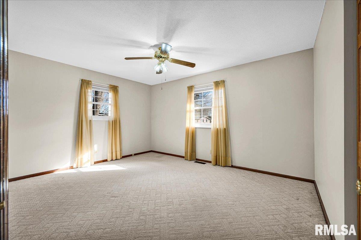 192 Potawatomi Road Galesburg, IL 61401 - Photo 30 of 49