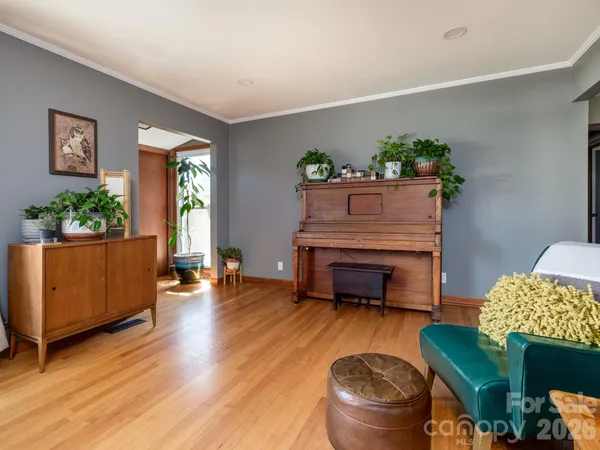 $525,000 | 317 Allison Road, Brevard, NC 28712