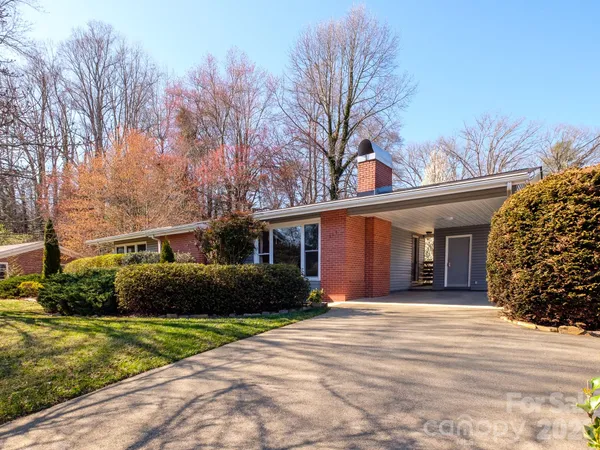 $525,000 | 317 Allison Road, Brevard, NC 28712