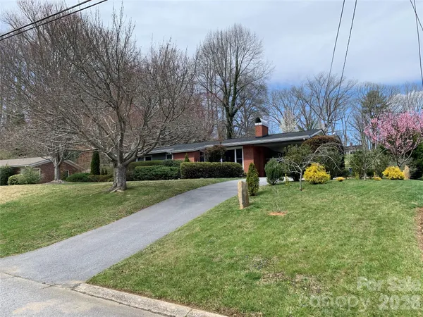 $525,000 | 317 Allison Road, Brevard, NC 28712