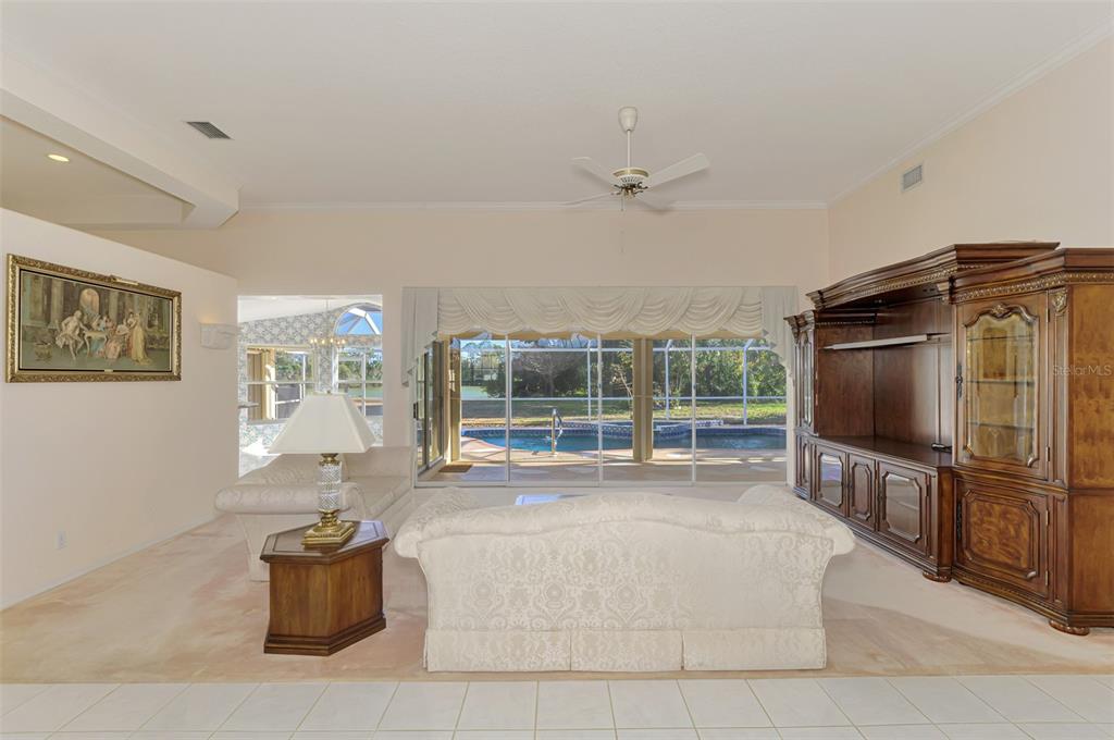 32 Sportsman Terrace Rotonda West, FL 33947 - Photo 12 of 68