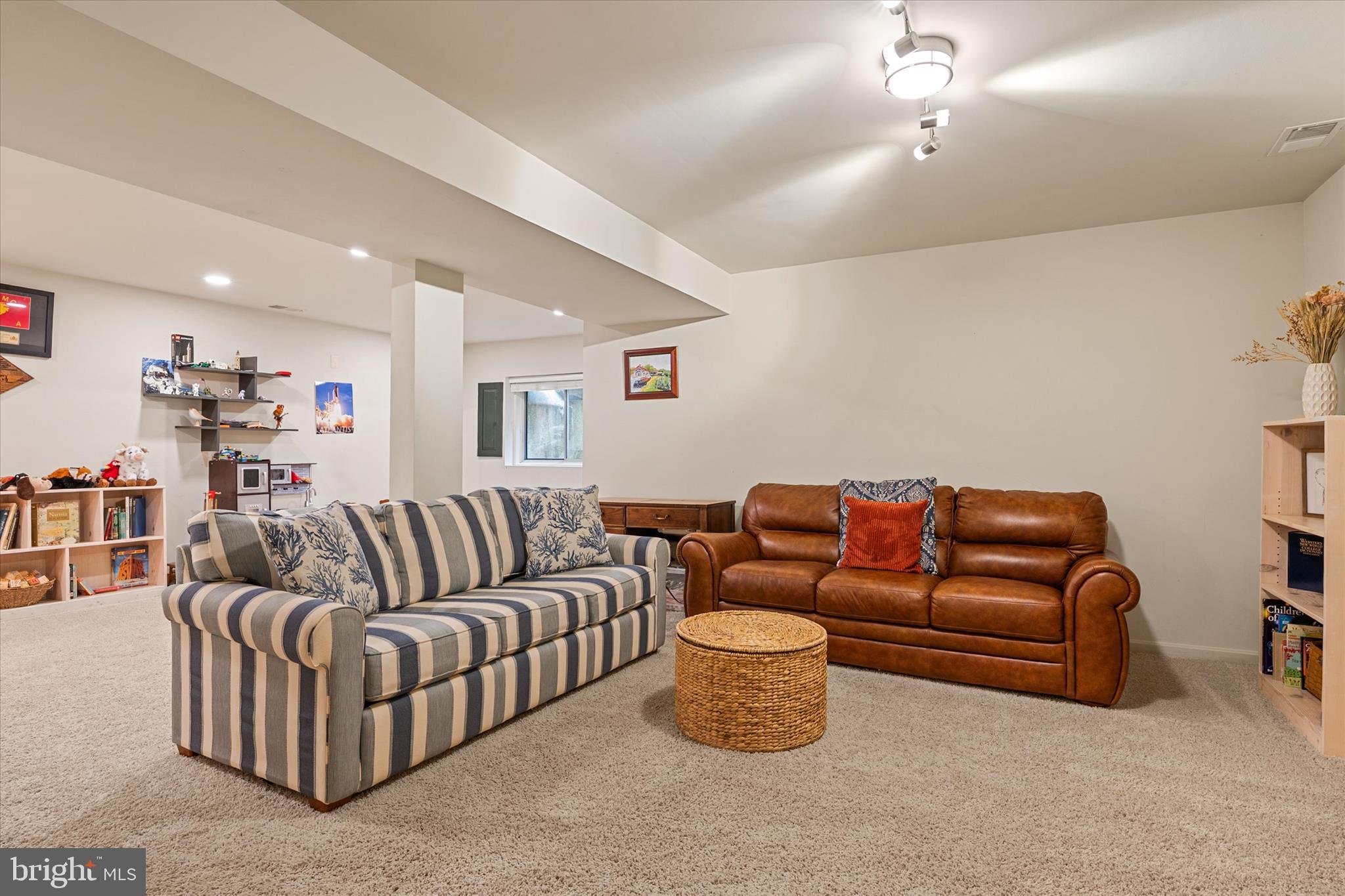 147 Spring Pl Way Annapolis, MD 21401 - Photo 28 of 45 Gallery Image 28