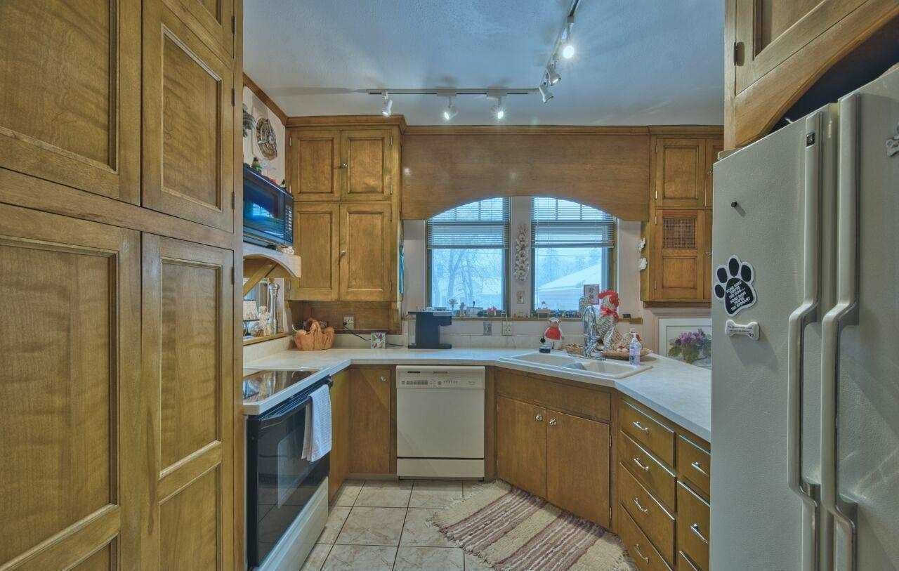 1001 East Howard Street Hibbing, MN 55746 - Photo 11 of 16