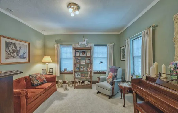 $489,900 | 1001 East Howard Street, Hibbing, MN 55746