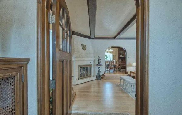 $489,900 | 1001 East Howard Street, Hibbing, MN 55746