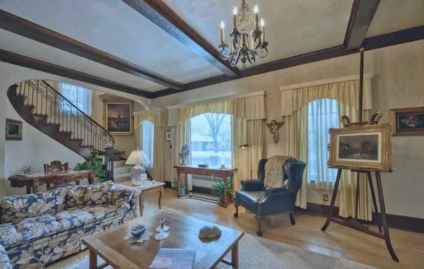 $489,900 | 1001 East Howard Street, Hibbing, MN 55746